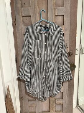 Striped Button-Down tunic Shirt - gray & White size L comfy USA
